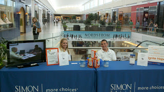 SYF students honor Sept. 11 anniversary with the sale of American flag pins