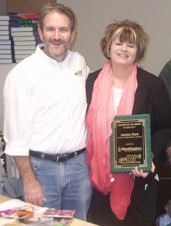 Simon Youth Foundation teacher is named the best in East Tennessee